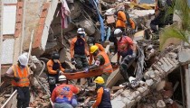 Σεισμός στη Βενεζουέλα: Οι νεκροί πλησιάζουν τους 2.000 - Εκατοντάδες σοροί σε αυτοσχέδια νεκροτομεία