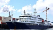 Χανταϊός: Έδεσε στην Τενερίφη το κρουαζιερόπλοιο – Αυξημένα μέτρα προστασίας για την επιχείρηση αποβίβασης των επιβαινόντων