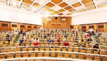 Τι σπουδάζουν στην Ευρώπη – Το χάσμα των φύλων μεταξύ αποφοίτων τριτοβάθμιας εκπαίδευσης