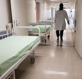 Κέρδισε τη μάχη ο 10χρονος Θοδωρής που κινδύνευσε να πνιγεί στην Ηλεία: Η βιντεοκλήση με τη ναυαγοσώστρια που τον έσωσε και η επιθυμία του για... κοκορέτσι
