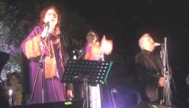 Δήμος Ανδρίτσαινας-Κρεστένων: Πραγματική λαοθάλασσα στη συναυλία της Μαρίας Φαραντούρη και του Μαν. Μητσιά στον Επικούριο [PHOTOS]