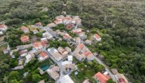 ΕΝΦΙΑ: Νέα εκκαθαριστικά με μείωση φόρου 50% για ακίνητα σε μικρούς οικισμούς