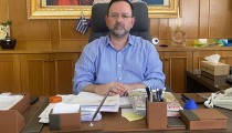 Κοροβέσης σε Διαμαντόπουλο: «Οι απαντήσεις δίνονται με έργα και όχι με χαρακτηρισμούς»