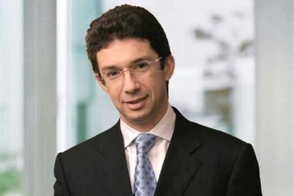 Ο Πυργιώτης μάνατζερ της Philip Morris... αποκηρύσσει το κάπνισμα