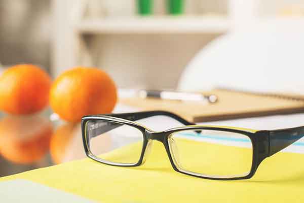 Τα θρεπτικά συστατικά που προστατεύουν τα μάτια σας & πού θα τα βρείτε