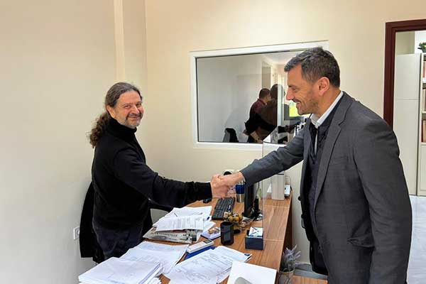 F353A44C AFD3 4272 AD00 EBC3910342DE