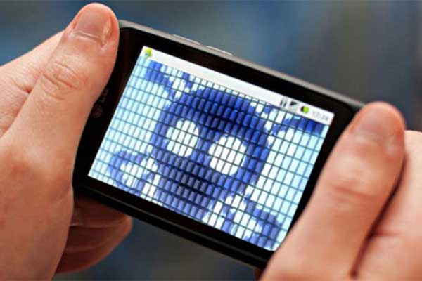 Προσοχή σε μηνύματα τύπου Έχετε 4 ιούς στο κινητό σας!