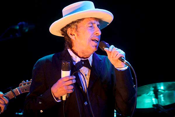 Στον Μπομπ Ντίλαν το φετινό Νόμπελ Λογοτεχνίας