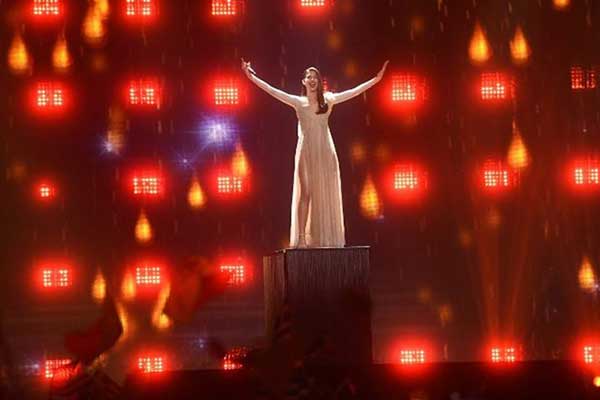 Απόψε ο μεγάλος τελικός της Eurovision- Πανέτοιμη η Demy για να κλέψει τις εντυπώσεις