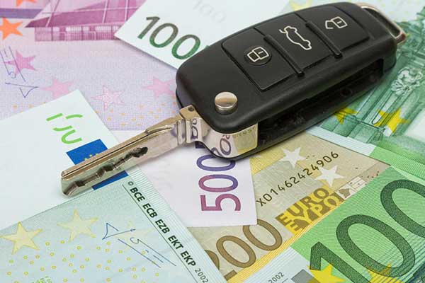 Δείτε τα τέλη κυκλοφορίας των αυτοκινήτων που θα πληρώσουμε το 2017