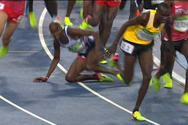 Επεσε, σηκώθηκε και τους πήρε το χρυσό στα 10.000 μ. [βίντεο]