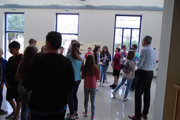 32231482 1759602647396389 7932437294403813376 n