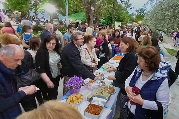 10 ANTHOKOMIKH EGKAINIA