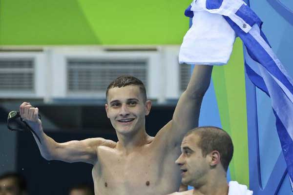 Παραολυμπιακοί 2016: Χρυσό και στην κολύμβηση με τον Δημοσθένη Μιχαλεντζάκη