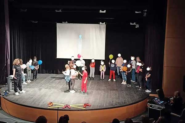 i am noτ a doll βιωματικο