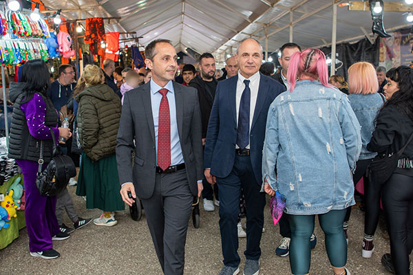 DT strefi egkainia 2025 7