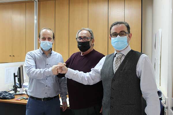 FOYNTAS MPAKELAS PAPADAKOS