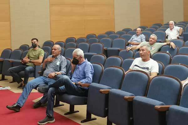 ΔΕ ΑΜΑΛΙΑΔΑΣ1