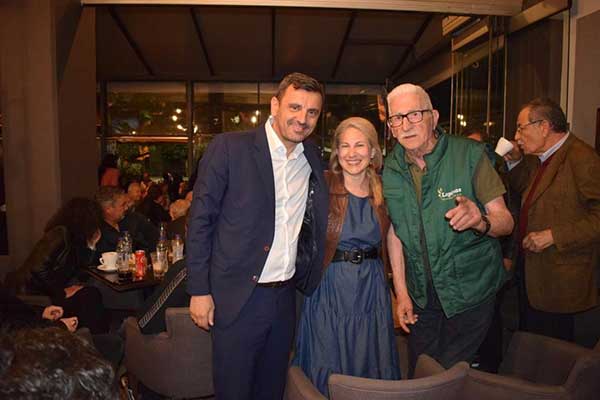 179941865 929d 43af a3ed 8bc7bb632e16