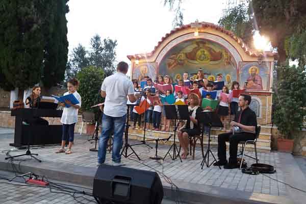 Ευρωπαϊκή Γιορτή της Μουσικής-Αμαλιάδα: Εντυπωσίασε στην πρεμιέρα η 2η Χορωδιακή Συνάντηση στην Ιερά Μονή Φραγκαβίλας [PHOTOS]