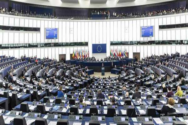 Το Ευρωκοινοβούλιο με συντριπτική πλειοψηφία ζητά την απελευθέρωση των 2 Ελλήνων στρατιωτικών