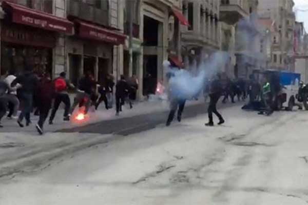 Επίθεση σε οπαδούς του Ολυμπιακού στην Κωνσταντινούπολη: Πέντε τραυματίες