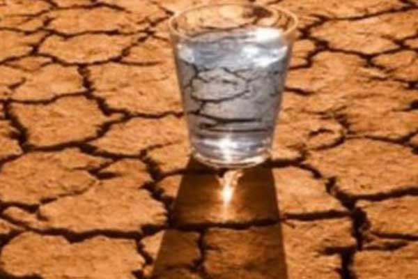 Αφυδάτωση: Τι προκαλεί στο σώμα μας;