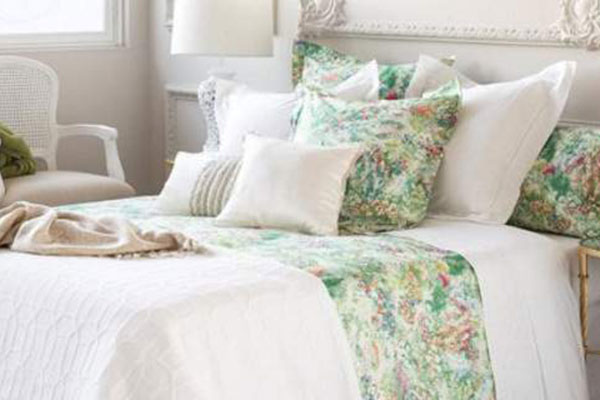 Χωρίς air condition: 6 κόλπα για δροσερό σπίτι, χωρίς περιττά έξοδα