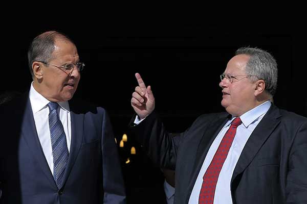 Αναβάλλεται η επίσκεψη Λαβρόφ στην Ελλάδα: Στον «πάγο» οι ελληνορωσικές διπλωματικές σχέσεις