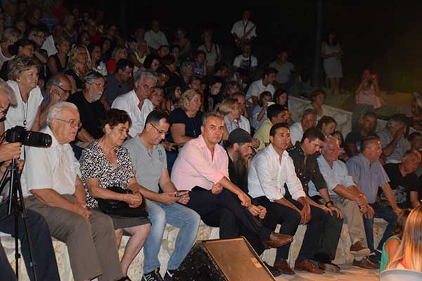 67746853 10217418496486085 918807274003103744 o