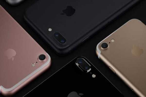 Πόσο θα κοστίζει το iPhone 7 στην Ελλάδα -Ερχεται αυτή την εβδομάδα [βίντεο]