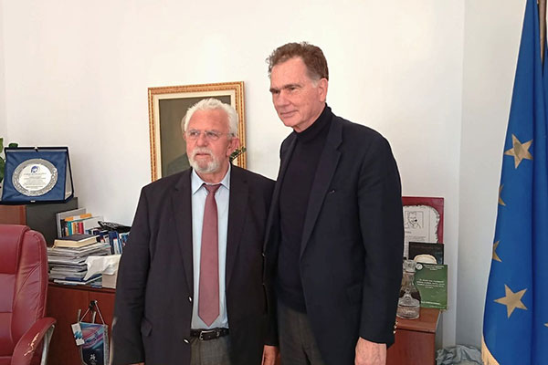 1 EPISKEPSH PAPANDREOU