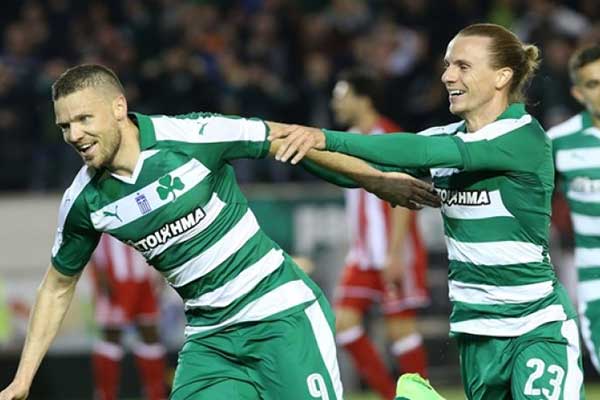 Ο Μπεργκ «όπλισε» και ο Παναθηναϊκός νίκησε τον Ολυμπιακό 1-0