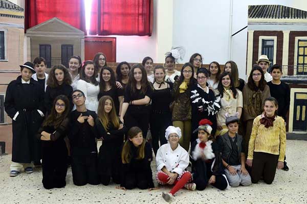 Θεατρική Ομάδα Γυμνασίου Βουνάργου: «Η τελευταία μαύρη γάτα» στις 22,23 και 24 Μαΐου στο Λαζαράκειο Δημοτικό Θέατρο Αμαλιάδας