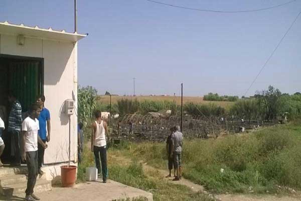 Περιοδεία του Βουλευτή Αχαΐας ΚΚΕ Ν.Καραθανασόπουλου στη δομή φιλοξενίας προσφύγων στη Μυρσίνη και τη Ν. Μανωλάδα