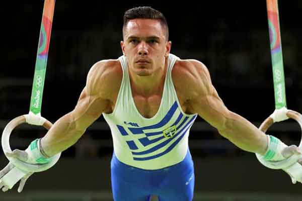 Πετρούνιας: Παραμένουμε συνεπείς στη χώρα της ασυνέπειας