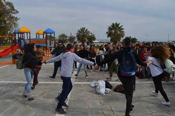 58378760 2175054529250333 5112561367865360384 n