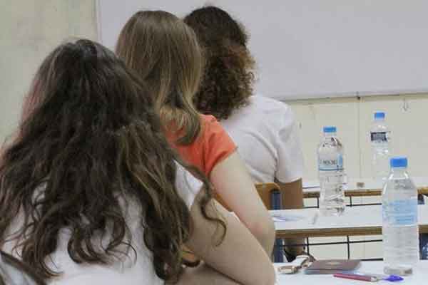 Πανελλαδικές 2017: Σήμερα οι εξετάσεις για τα ειδικά μαθήματα