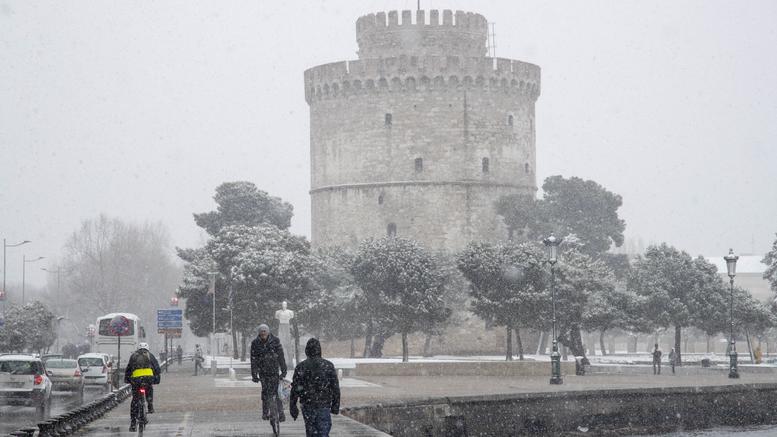 wkeanis-me-thermokrasies-upo-to-miden-xionia-sti-thessaloniki.w l