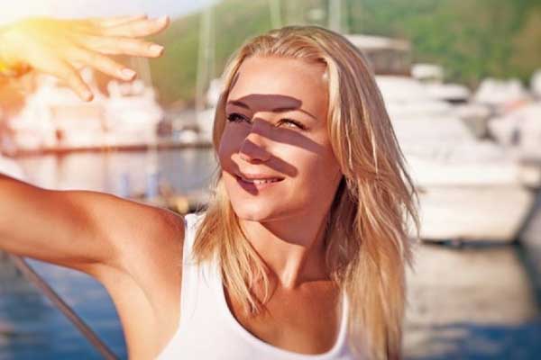 Ήλιος: Ποιοι κινδυνεύουν να παρουσιάσουν βλάβες στα μάτια