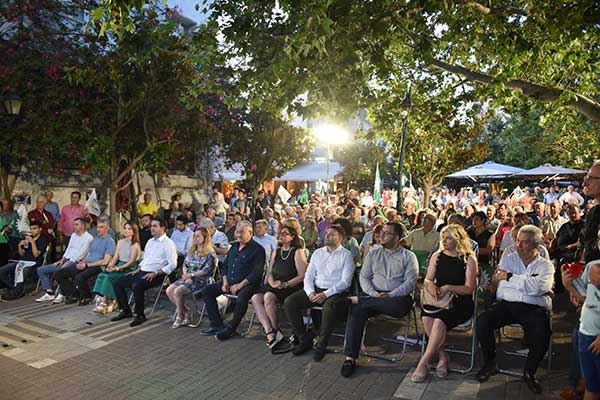 DSC 7037 copy 3008x2008