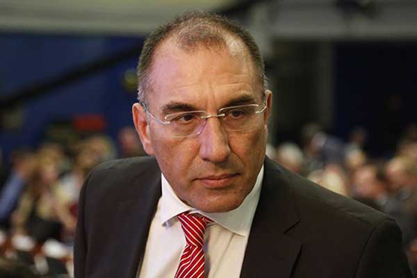 Δημήτρης Καμμένος σε ΣΥΡΙΖΑ: Είμαστε συνεργάτες, δε θα μας λέτε τι να κάνουμε