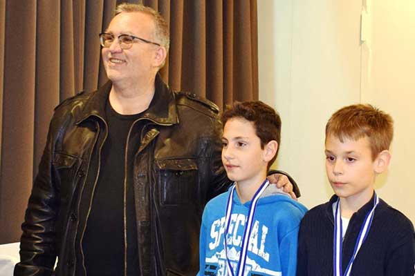 Σκακιστική Ακαδημία Πύργου: Χρυσός ο Μακρίδης Δημ - Αργυρός ο Κολλύρης Ανδ. στα Ατομικά Νεανικά ΕΣΣΠ 2017