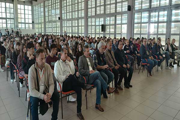 1 2023 04 28T124141.515