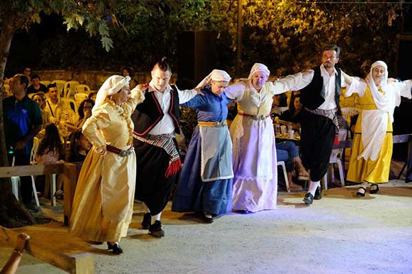 69516061 2348384702076585 363523734125936640 o