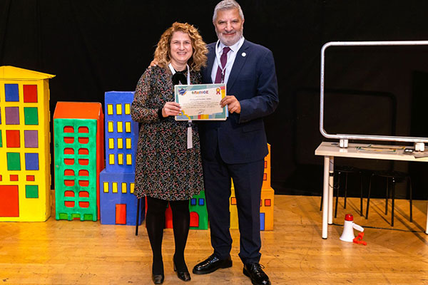 1 NHPIAGWGEIO KALYVIA