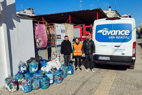 3 Κωνσταντίνος Κοντογιάννης Γραμματέας Συμπολιτείας Ολυμπίας Εθελόντρια Σαμαρείτισσα και Δημοσθένης ΤσιτσικλήςΕθελοντ