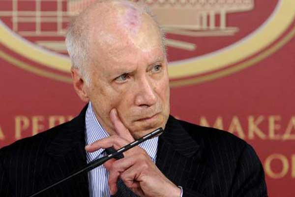 Στην Αθήνα σήμερα ο Νίμιτς για το Σκοπιανό -Κοτζιάς: Μέσα στον Φεβρουάριο το σύμφωνο