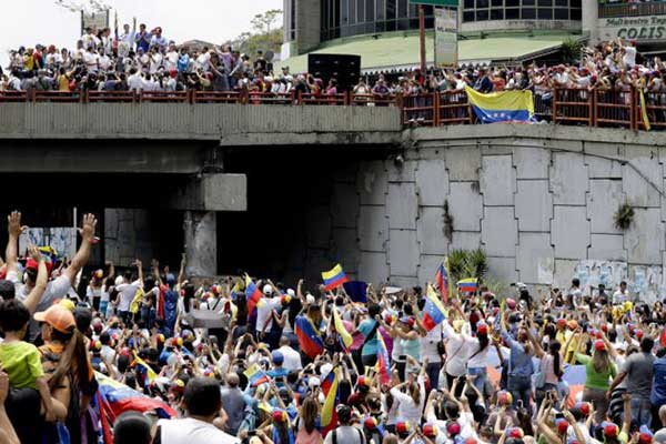 venezuela-diadilosi33 iefimerida