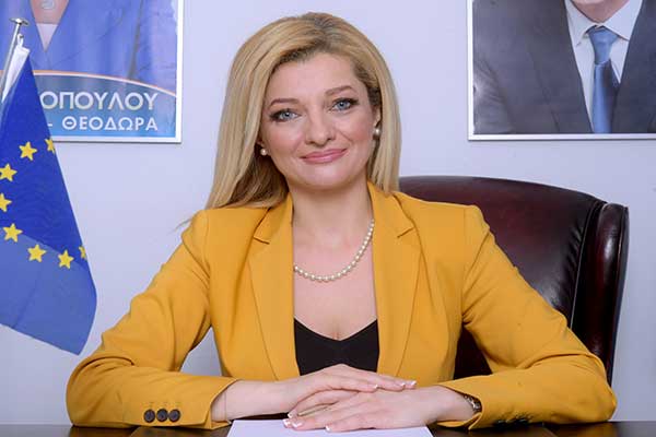 Πρωτοβουλία Αυγερινοπούλου για δωρεάν διανομή 3.000 τσαντών στο Νομό Ηλείας – Παγκόσμια Ημέρα Περιβάλλοντος